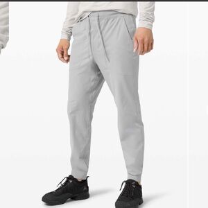 Lululemon ABC Jogger 30" Medium Light Grey